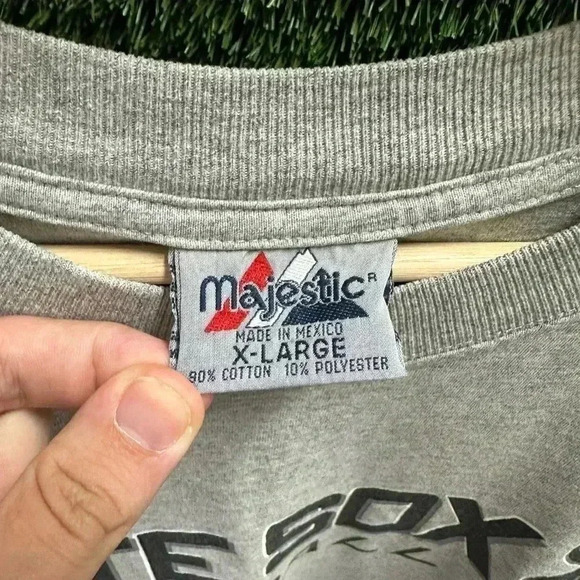 Vintage MLB Chicago White  Sox Spellout T-shirt Size XL - Picture 3 of 5